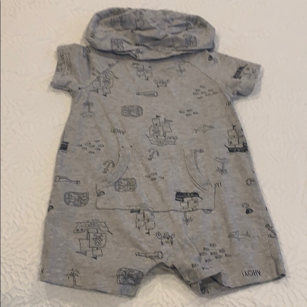 Baby boys carters Rompers
